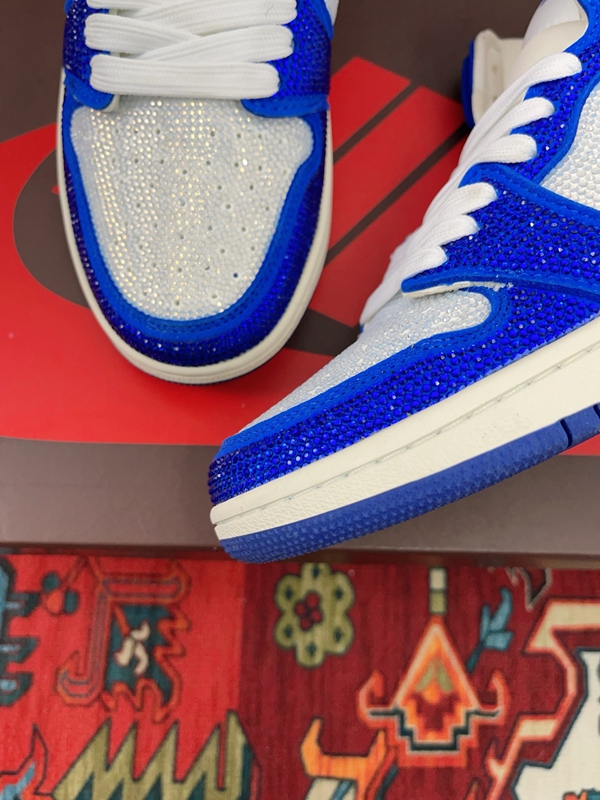 ナイキ靴細部ディテール